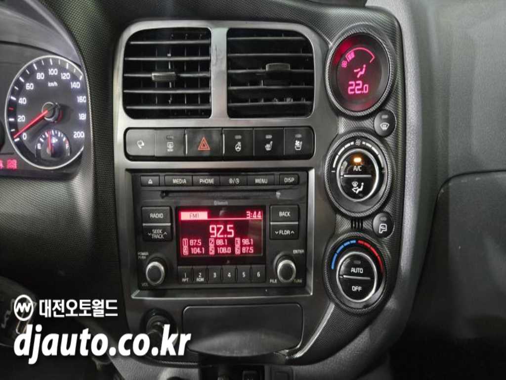 기아 봉고3 1톤 카고 LPG 11