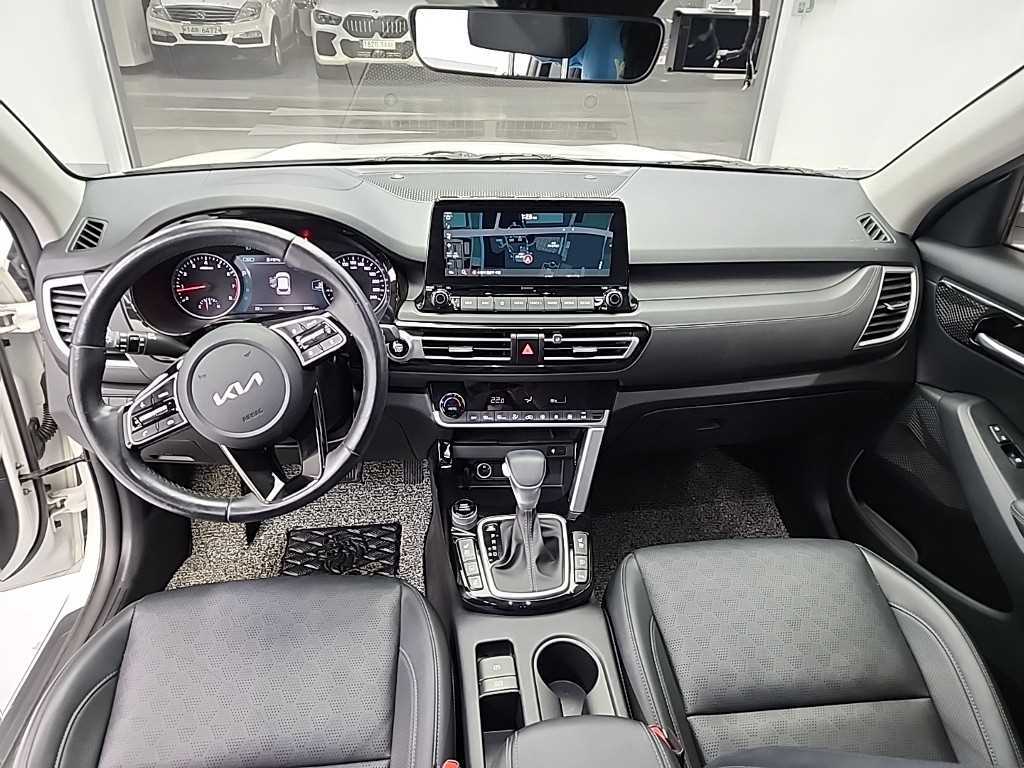 Kia Seltos Gasoline 1.6 Turbo 2WD Signature 8