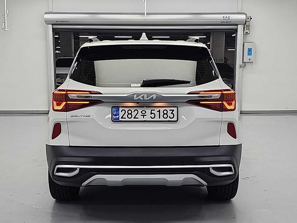 Kia Seltos Gasoline 1.6 Turbo 2WD Signature 4