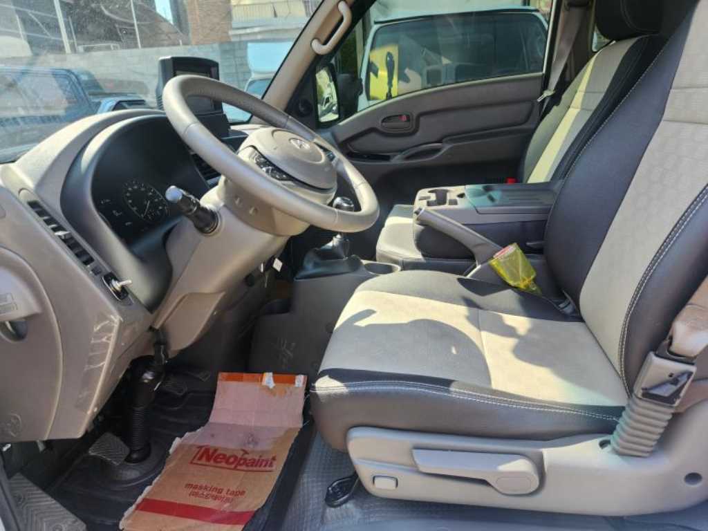 Hyundai Porter Super Cab/ Long Wheelbase Smart 10