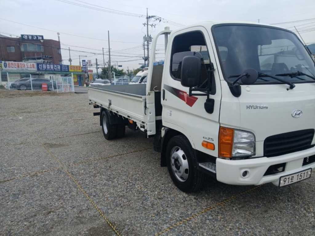 현대 마이티 2.5톤 카고 3