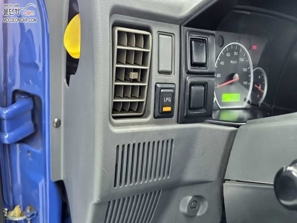 타타대우 라보 카고 LPG 12