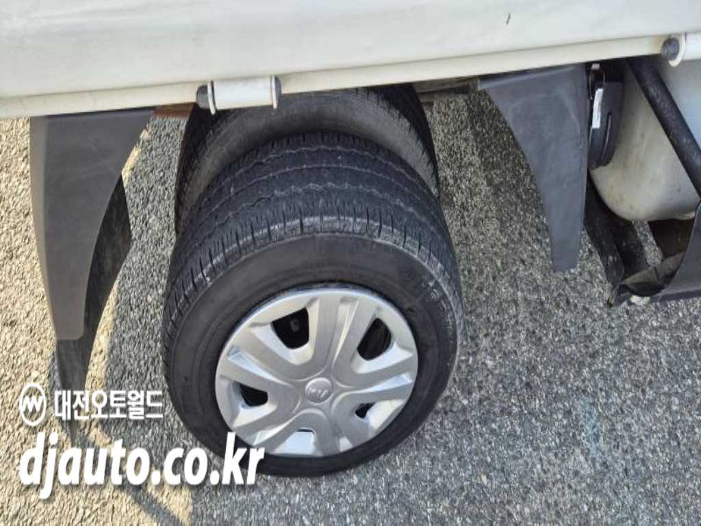 기아 봉고3 1톤 카고 킹캡 LPG 4