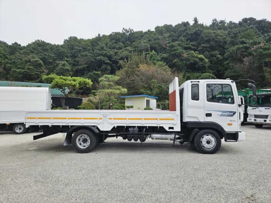 현대 메가트럭 카고 5톤 수동 3