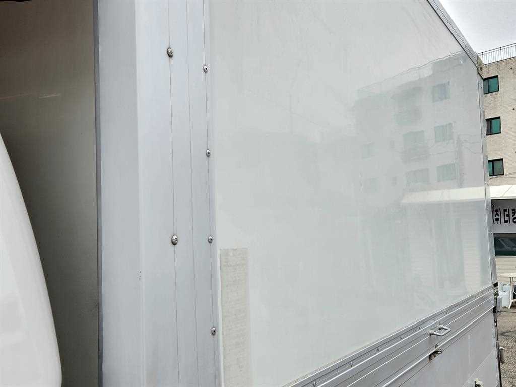 기아 봉고3 1톤 윙바디 13