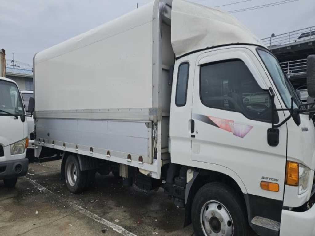 현대 이마이티 윙바디 5