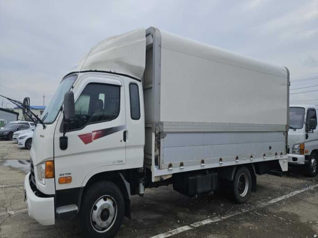 현대 이마이티 윙바디 4