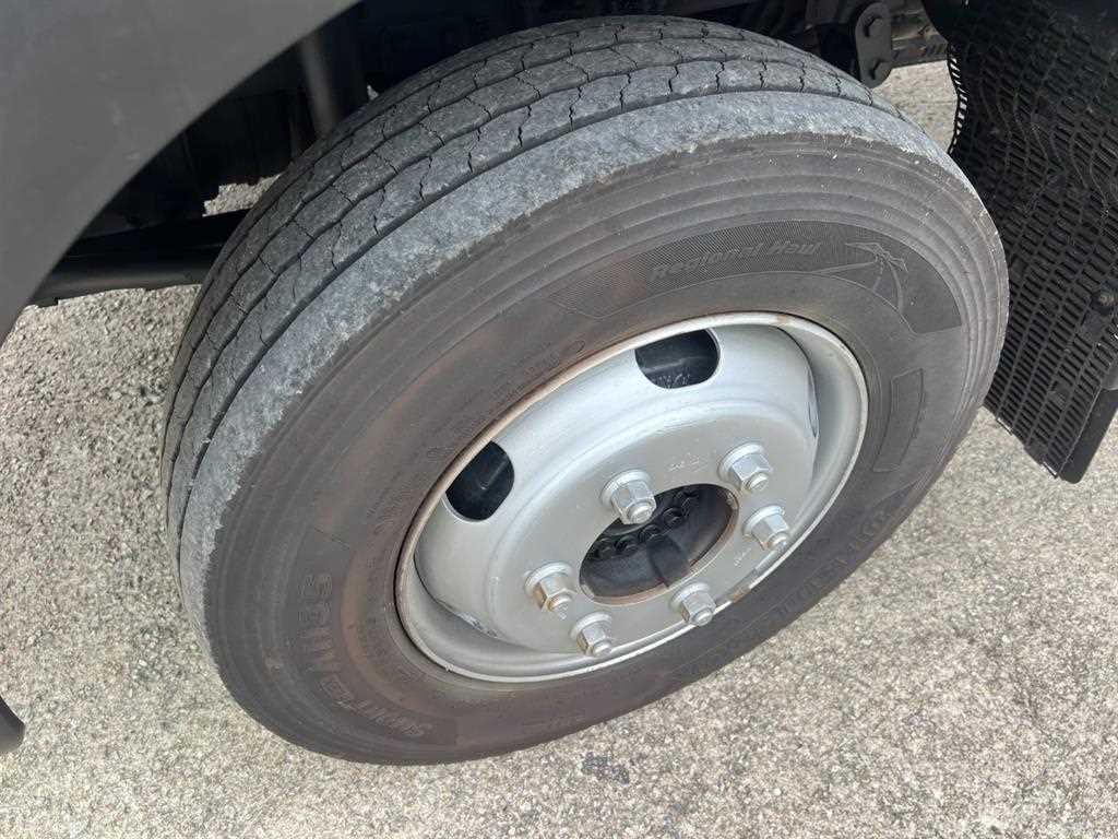 타타대우 더쎈 3.5톤 카고 9