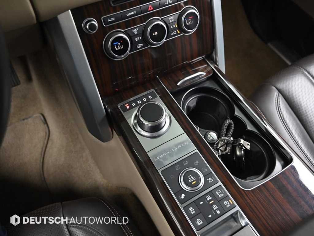 Land Rover Range Rover 4.4 SDV8 VOGUE SE Diesel 10