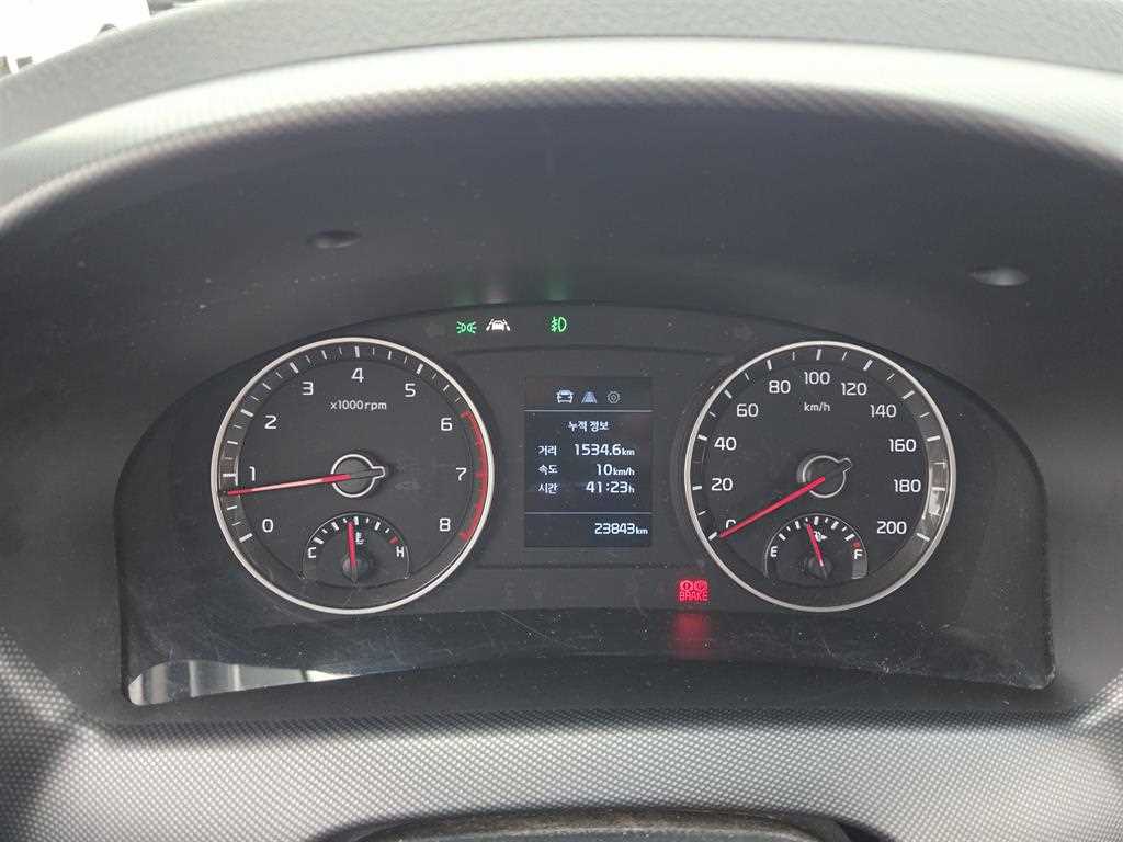 기아 봉고3 1톤 카고 LPG 11