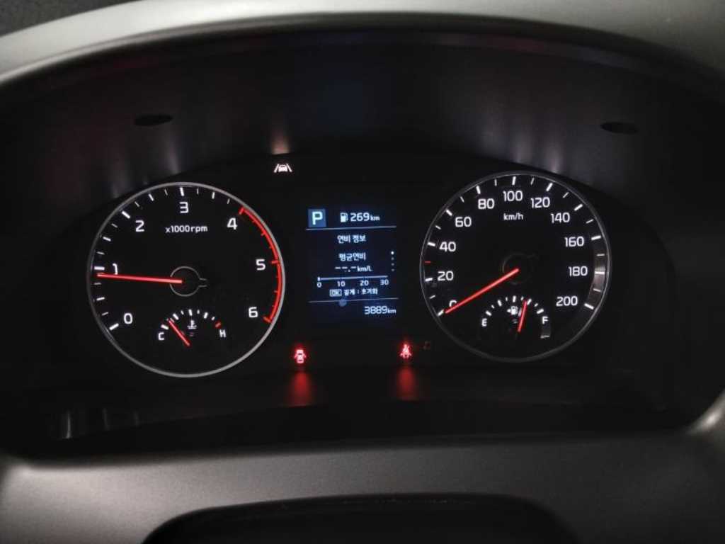 기아 봉고3 1톤 카고 LPG 9