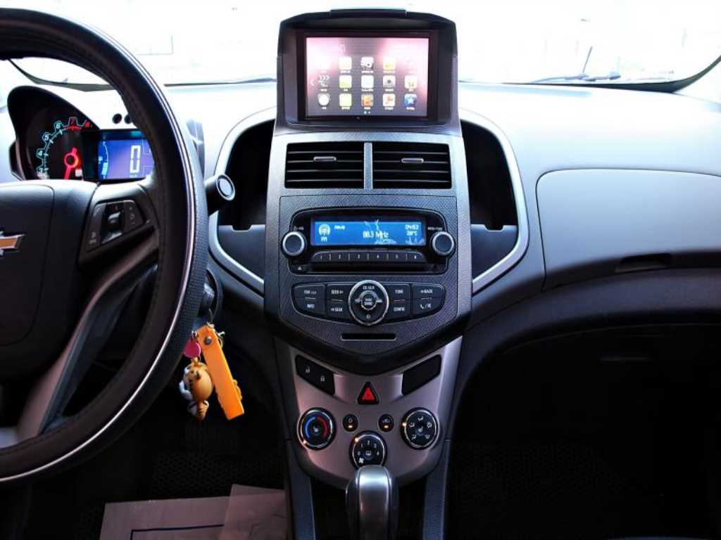 Chevrolet Aveo 1.4 Turbo L STAR 10