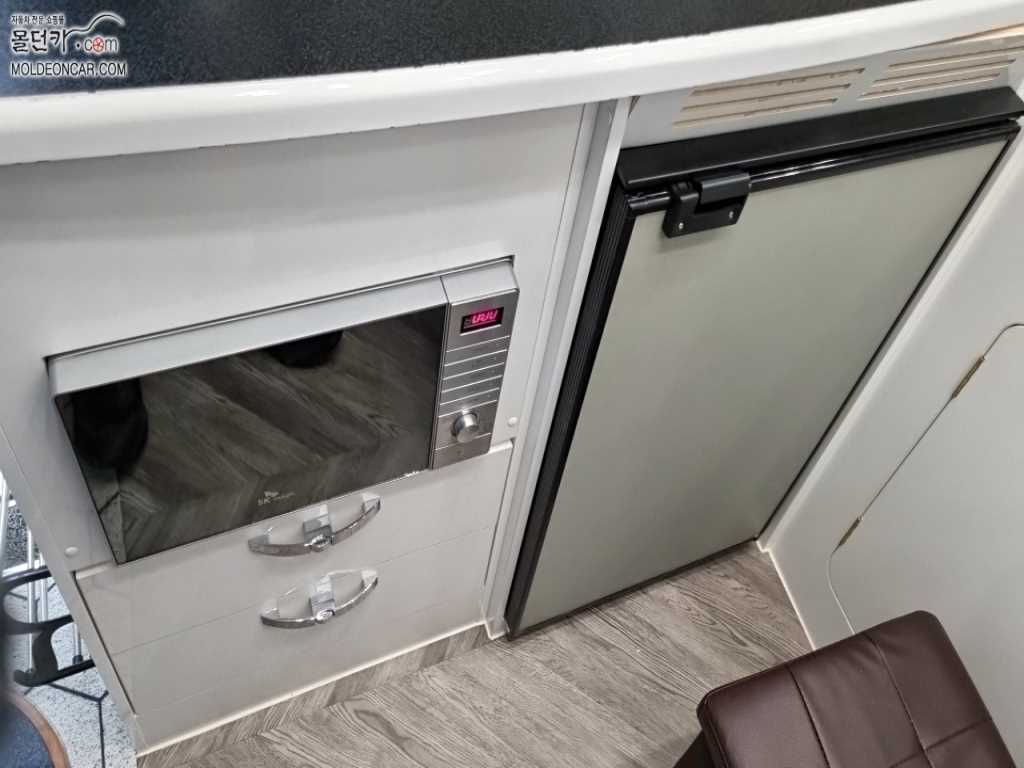 기아 봉고3 캠핑트럭 12