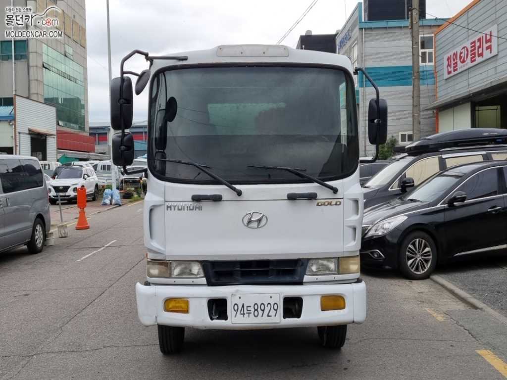 현대 메가트럭 카고 4.5톤 수동 2