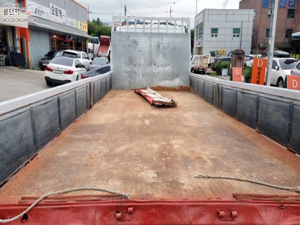 현대 메가트럭 카고 4.5톤 수동 12