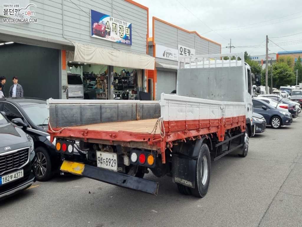 현대 메가트럭 카고 4.5톤 수동 1