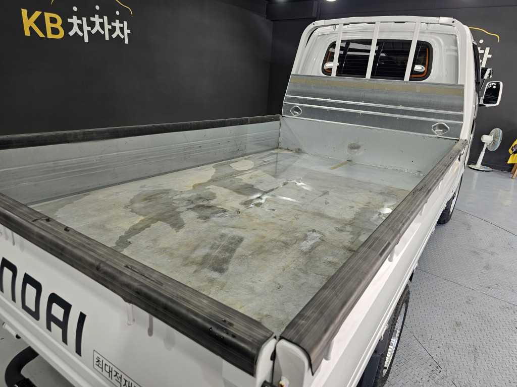 현대 포터2 1톤 카고 LPG 17