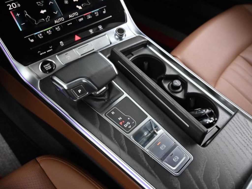 Audi A6 40 TDI Premium 10