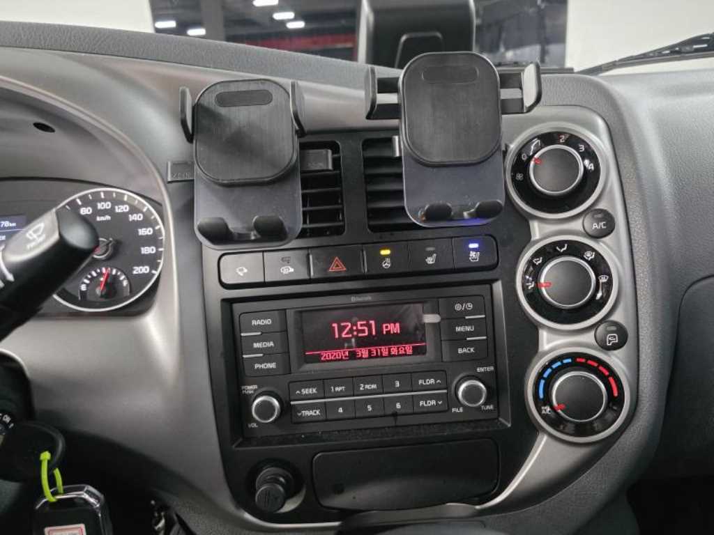 기아 봉고3 1톤 카고 LPG 11