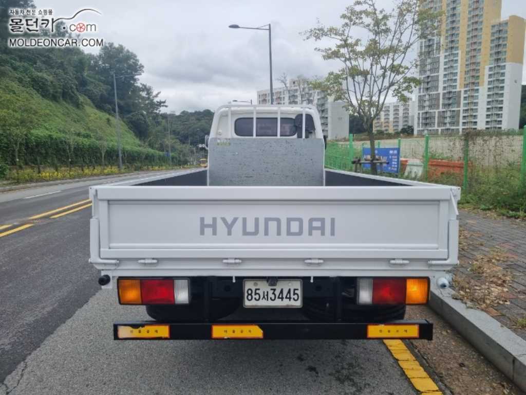 현대 이마이티 2.5톤 카고 슈퍼캡 3