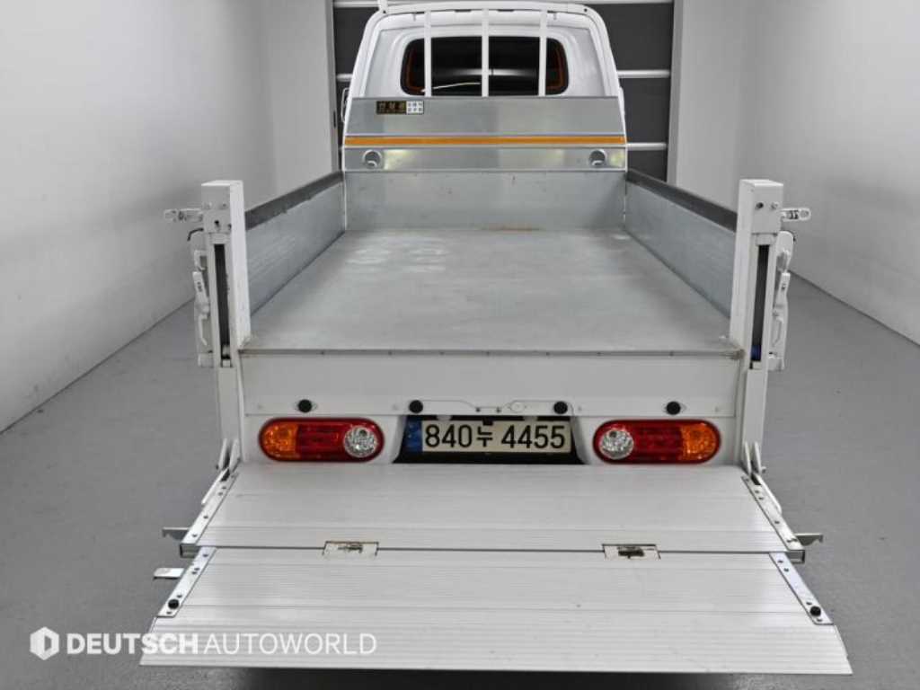 현대 포터2 1톤 카고 LPG 19