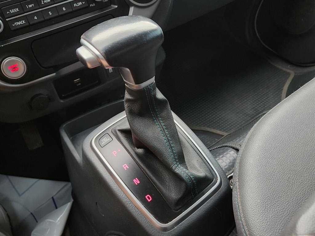 기아 봉고3 1톤 저상탑 전기 7