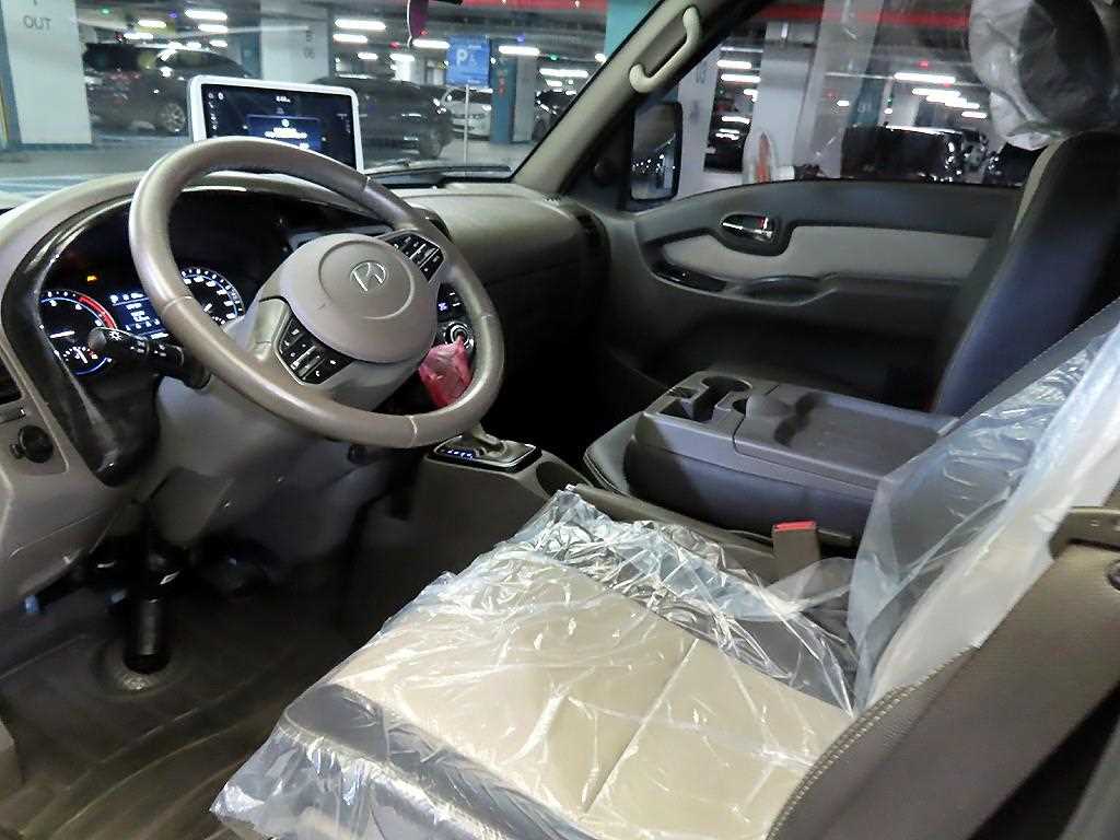 현대 포터2 1톤 카고 LPG 9