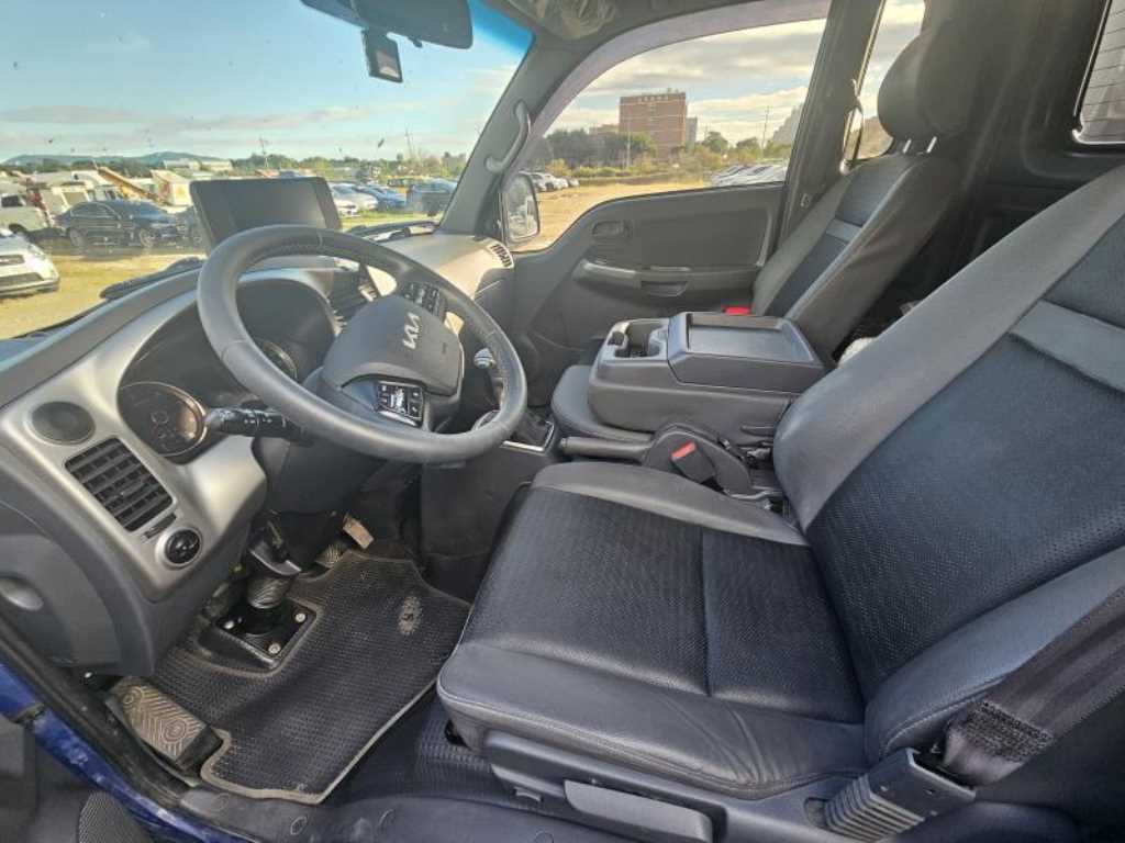 기아 봉고3 1.2톤 표준탑 LPG 6