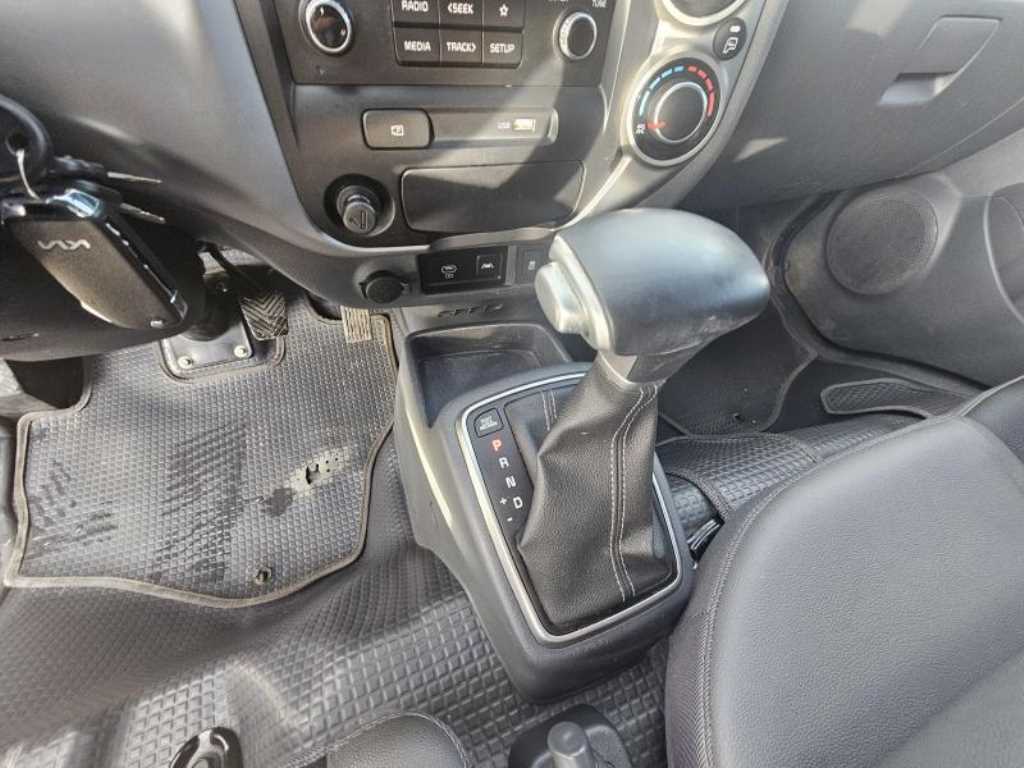 기아 봉고3 1.2톤 표준탑 LPG 13