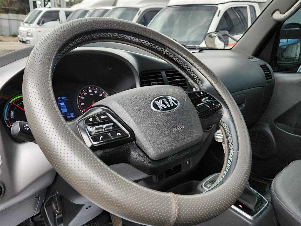 기아 봉고3 1톤 저상탑 전기 8