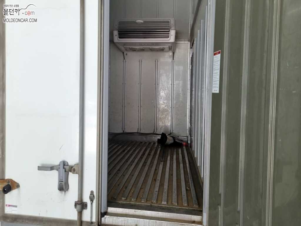 기아 봉고3 1톤 냉동탑 8
