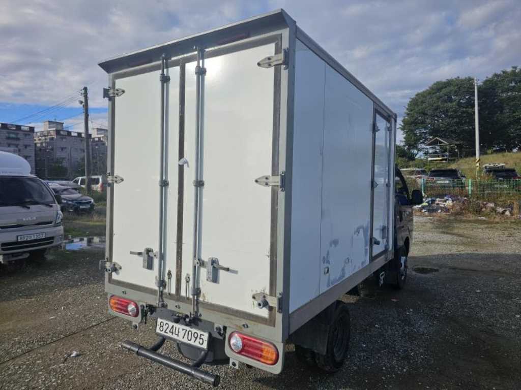 기아 봉고3 1.2톤 표준탑 LPG 3