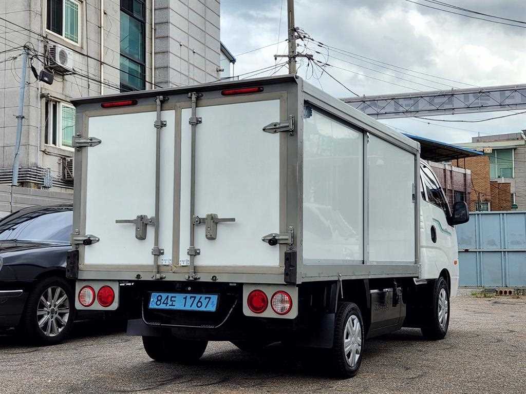 기아 봉고3 1톤 저상탑 전기 16