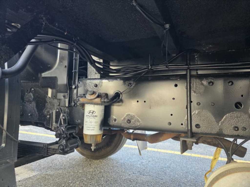 현대 메가트럭 와이드캡 280 윙바디 4.5톤 수동 11