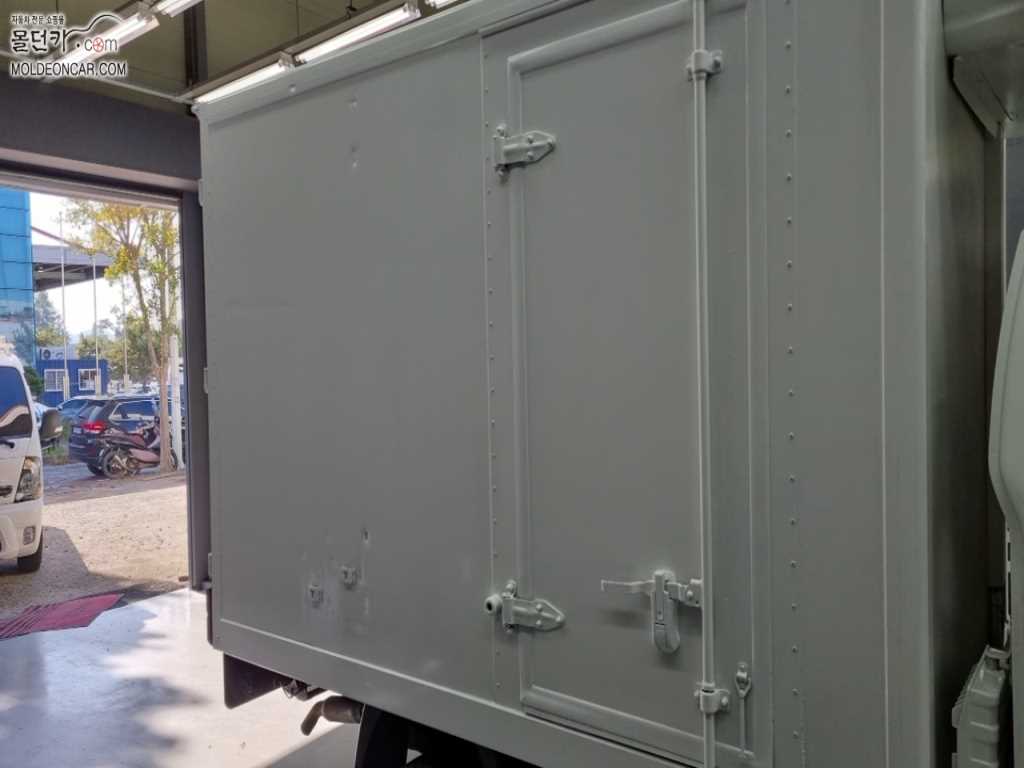 기아 봉고3 1톤 냉동탑 7