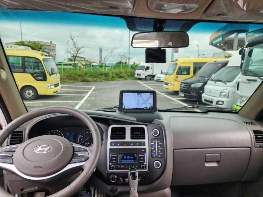 Hyundai Porter Super Cab/ Long Wheelbase 6