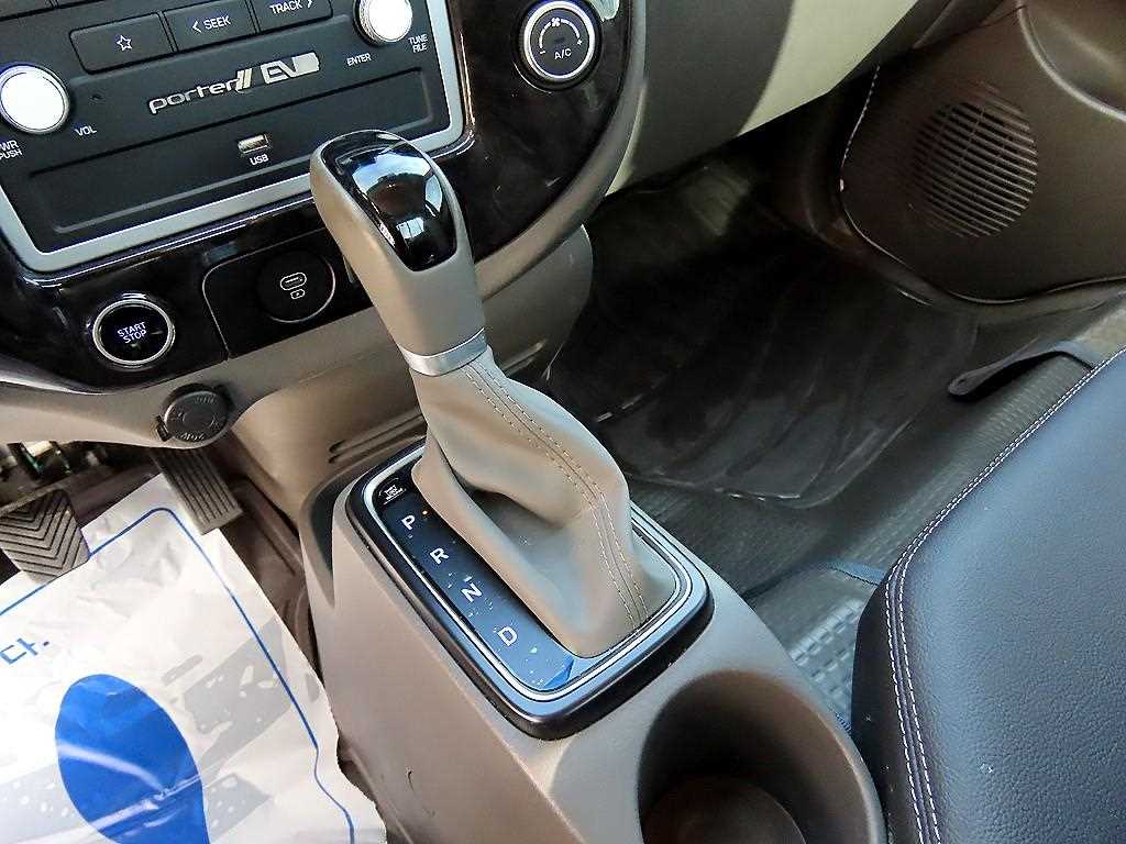 현대 포터2 1톤 카고 전기 9