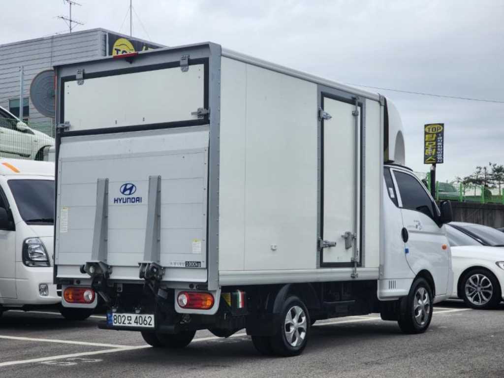 Hyundai Porter Super Cab/ Long Wheelbase 3
