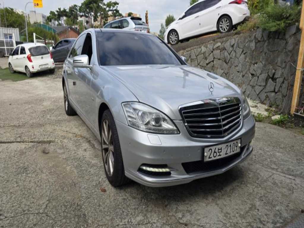 벤츠 S 클래스 S350L 사진 2/17