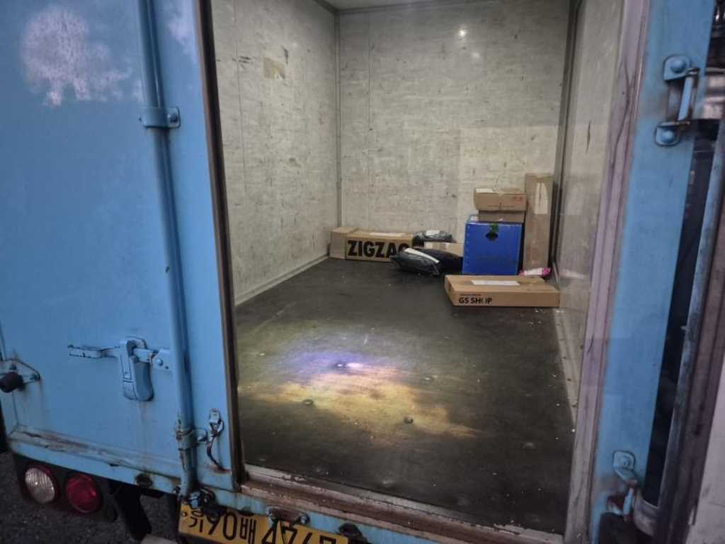 기아 봉고3 1톤 표준탑 2