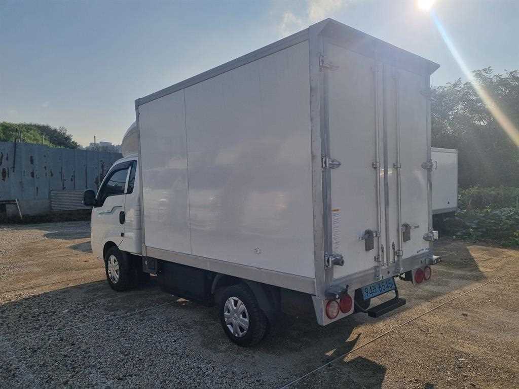 기아 봉고3 1톤 표준탑 전기 3