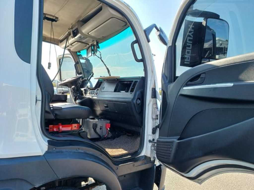 타타대우 더쎈 3.5톤 표준탑 7