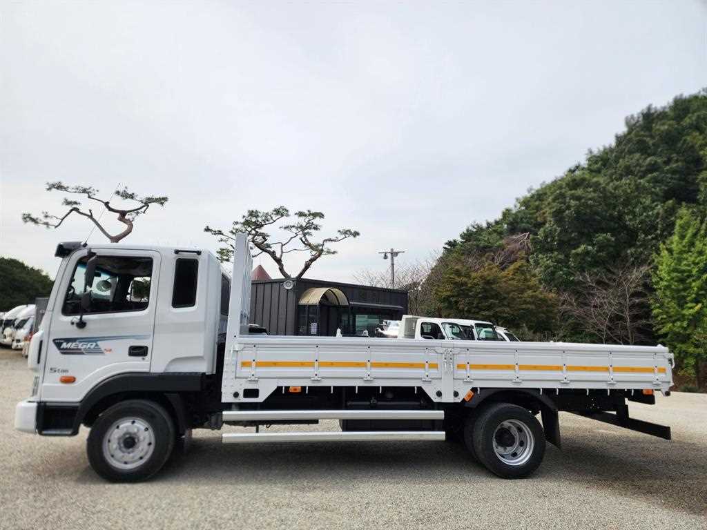 현대 메가트럭 단바리 카고 4.5톤 수동 3