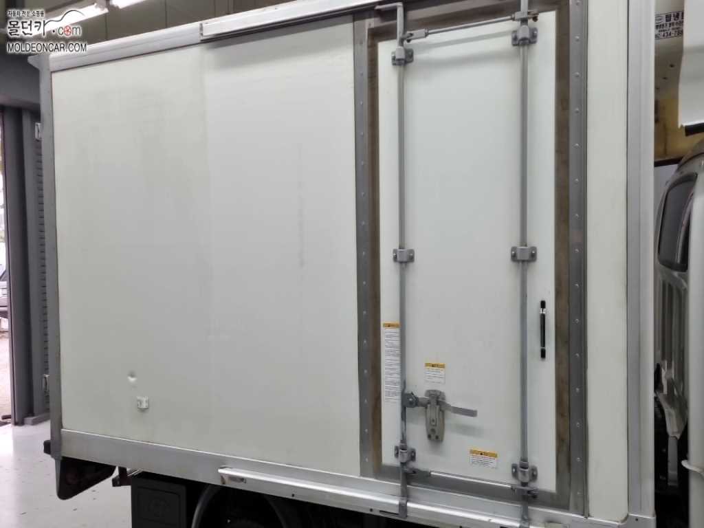 현대 포터2 1톤 냉동탑 7