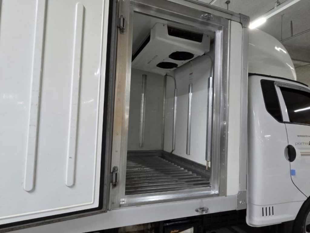 현대 포터2 1톤 냉동탑 9