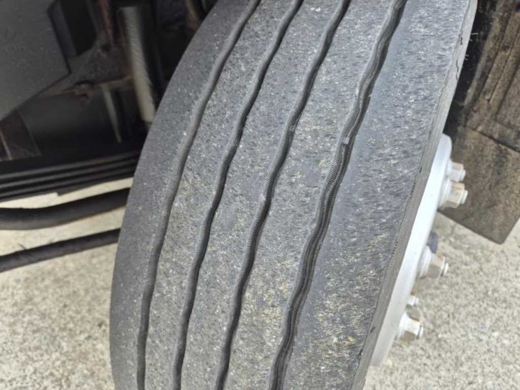 현대 어부바카 메가트럭 4.5톤 8