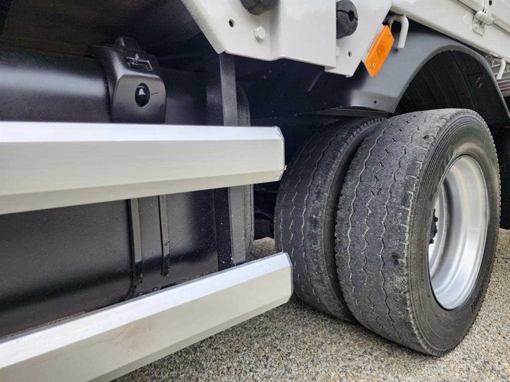 현대 메가트럭 단바리 카고 4.5톤 수동 6