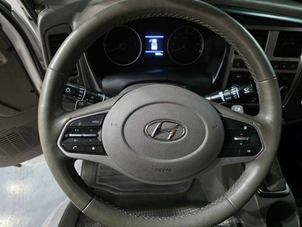 현대 포터2 1톤 윙바디 전기 9