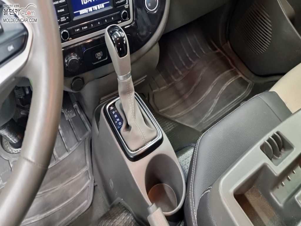 현대 포터2 1톤 카고 LPG 11