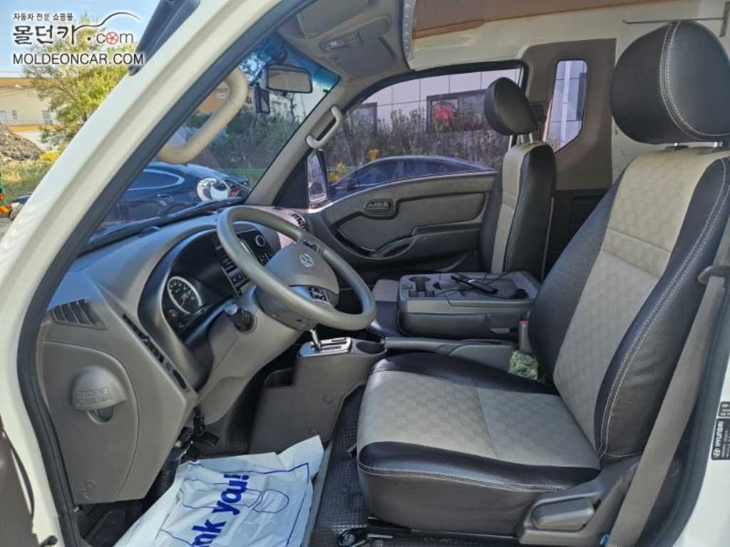 현대 포터2 캠퍼밴 인산철배터리 250A 250W 7